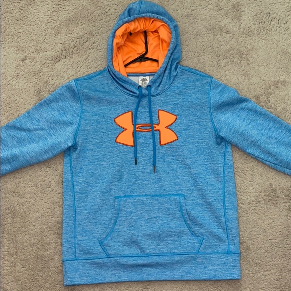 under amour hoodie